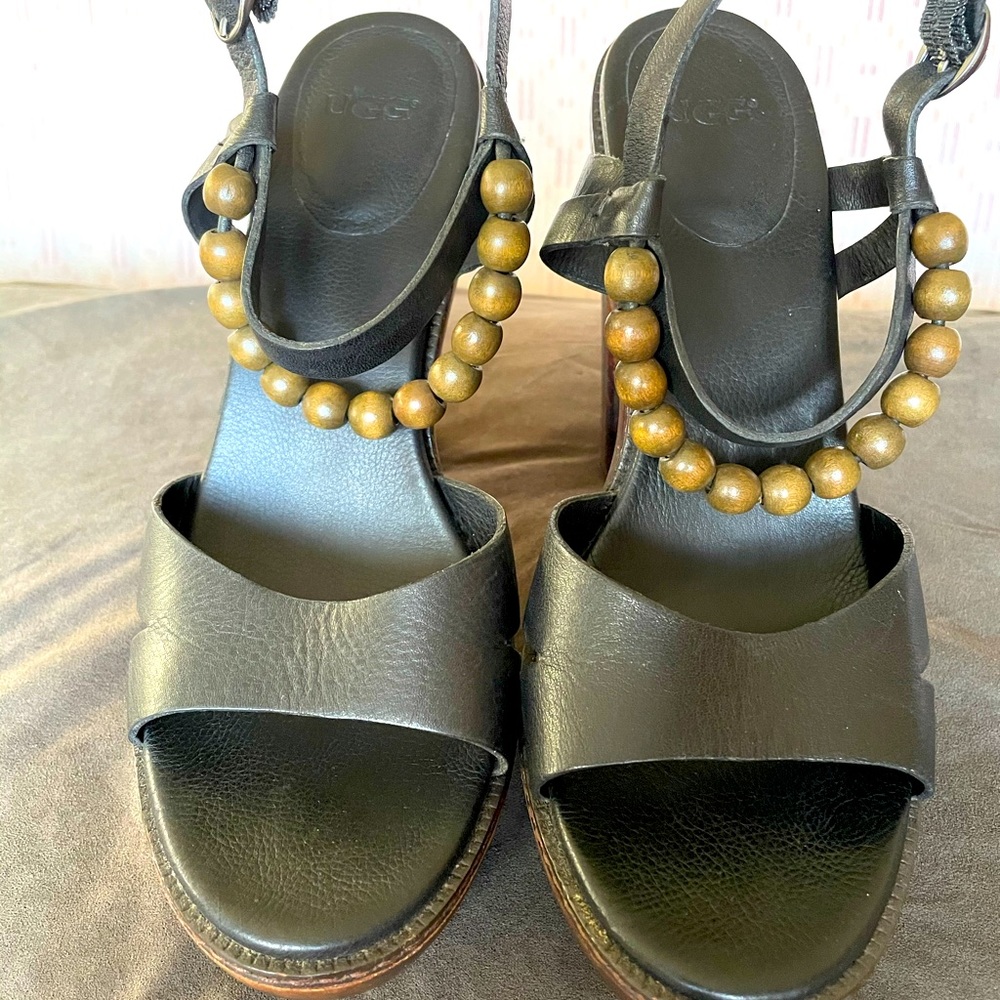 UGG “Naima” Leather Platform High Heel - Picture 9 of 16